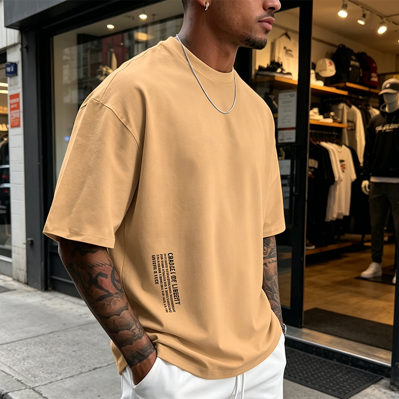 LEONE™ | T-SHIRT URBANA DAL TAGLIO AMPIO